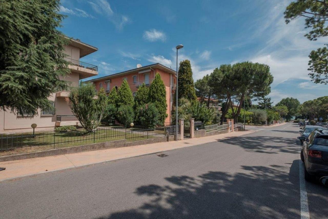 Aura Home Sirmione - 2 Bedrooms Apartment Exterior photo