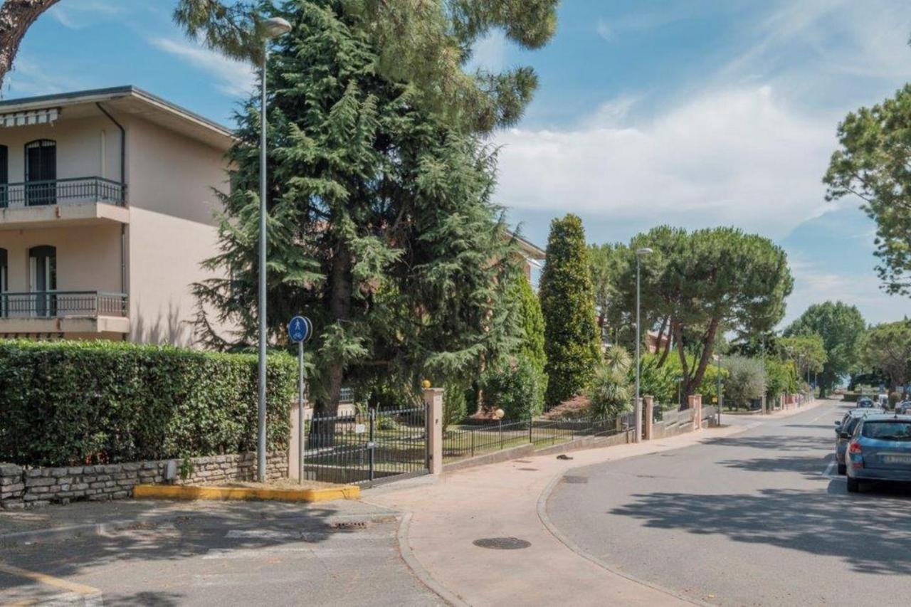 Aura Home Sirmione - 2 Bedrooms Apartment Exterior photo